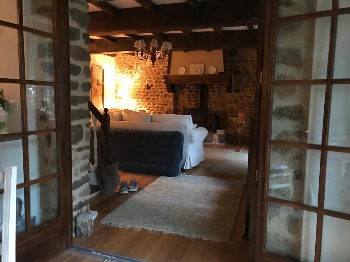 Bed and Breakfast Le Jardin Des Fees Savigny-le-Vieux Exterior foto
